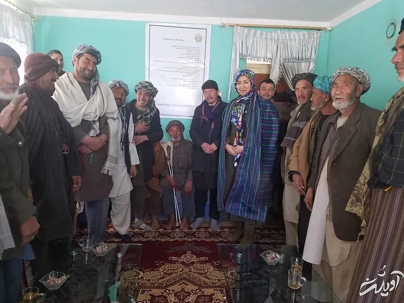 زنی که با مردسالاری افغانستان جنگید و فرمانده خط مقدم جنگ بود؛امروز اسیر طالبان شد/عکس